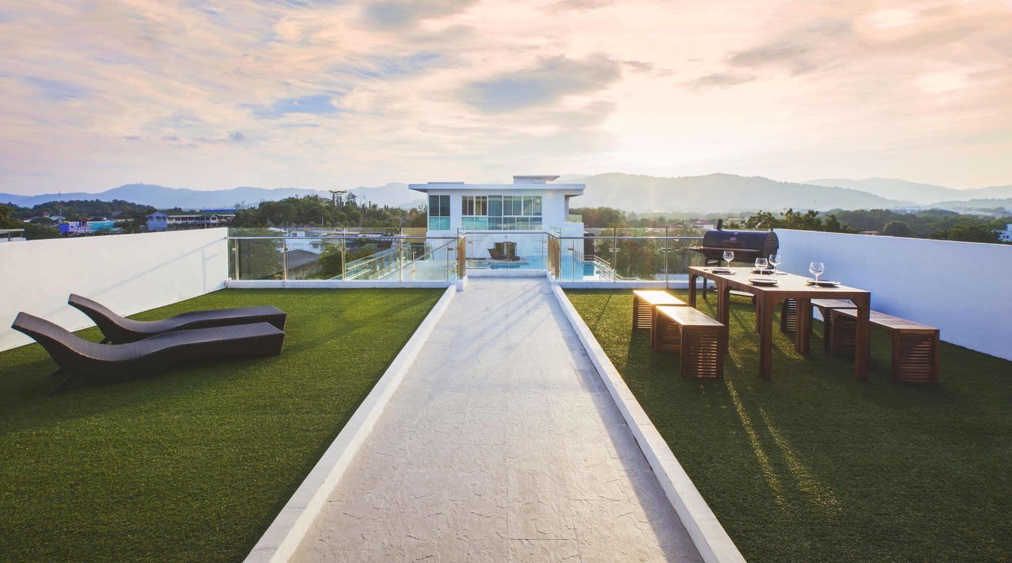 The Wide Condotel - Phuket Exteriör bild